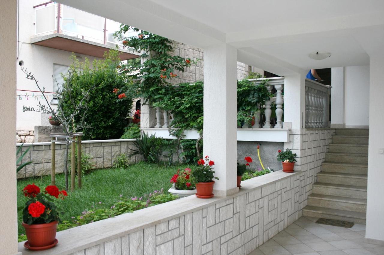 Apartments With A Parking Space Novi Vinodolski - 5593 Extérieur photo