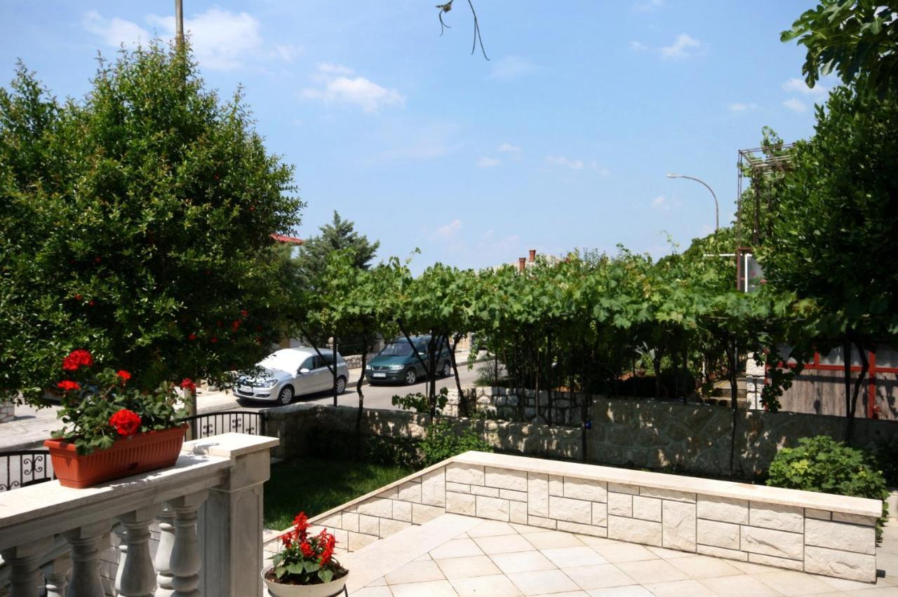 Apartments With A Parking Space Novi Vinodolski - 5593 Extérieur photo