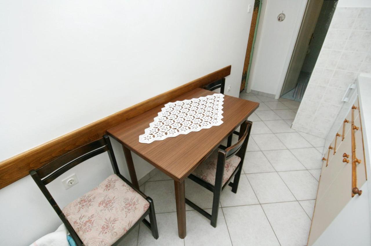 Apartments With A Parking Space Novi Vinodolski - 5593 Extérieur photo